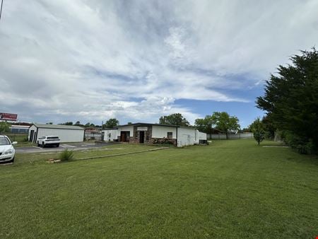 Photo of commercial space at 3145 Southeast 44th Street in Norman