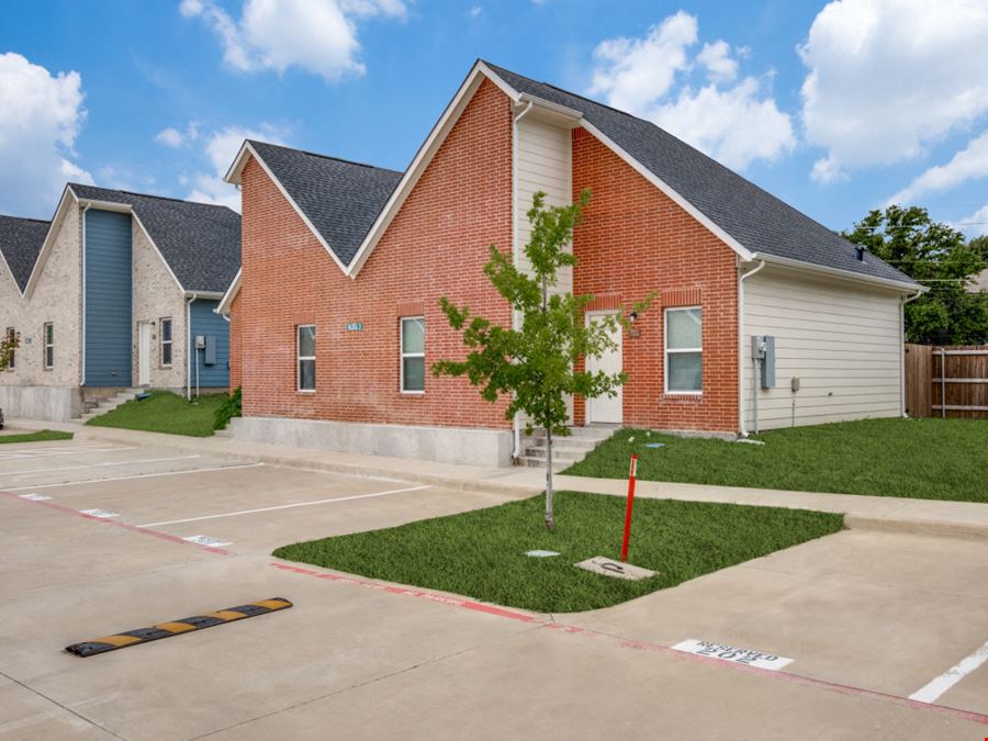 Hampton Duplexes