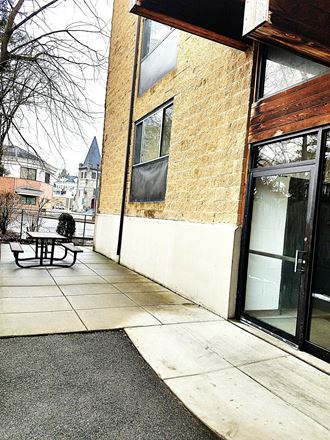 Crandall Hall Apartments