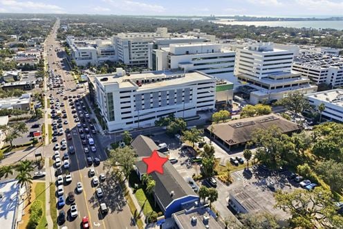 1428 S Tamiami Trl