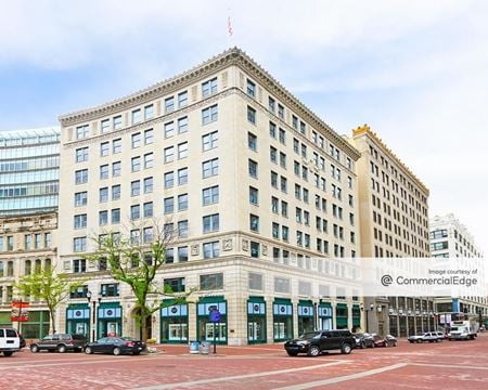 Commercial space for Rent at 54 Monument Circle in Indianapolis
