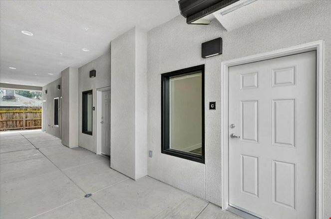 Brand New Office/Retail Spaces Now Available- Madera, Ca