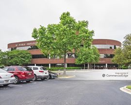 Fontaine Business Center III & V