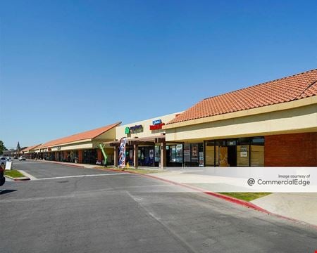Retail space for Rent at 3428 Ming Avenue in Bakersfield