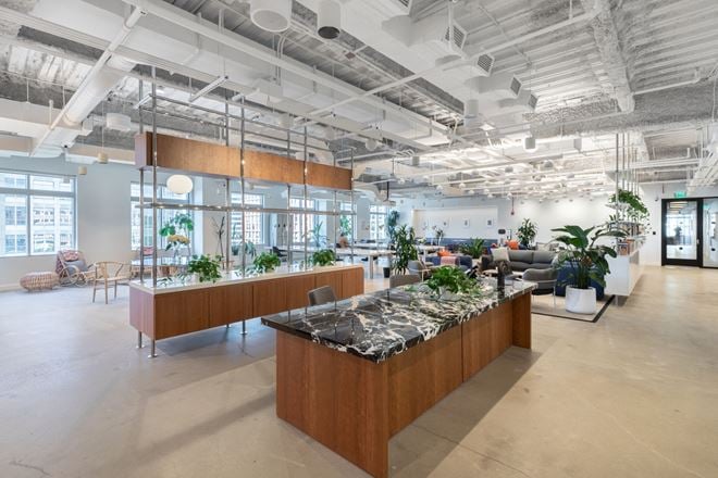WeWork - 901 North Glebe Road