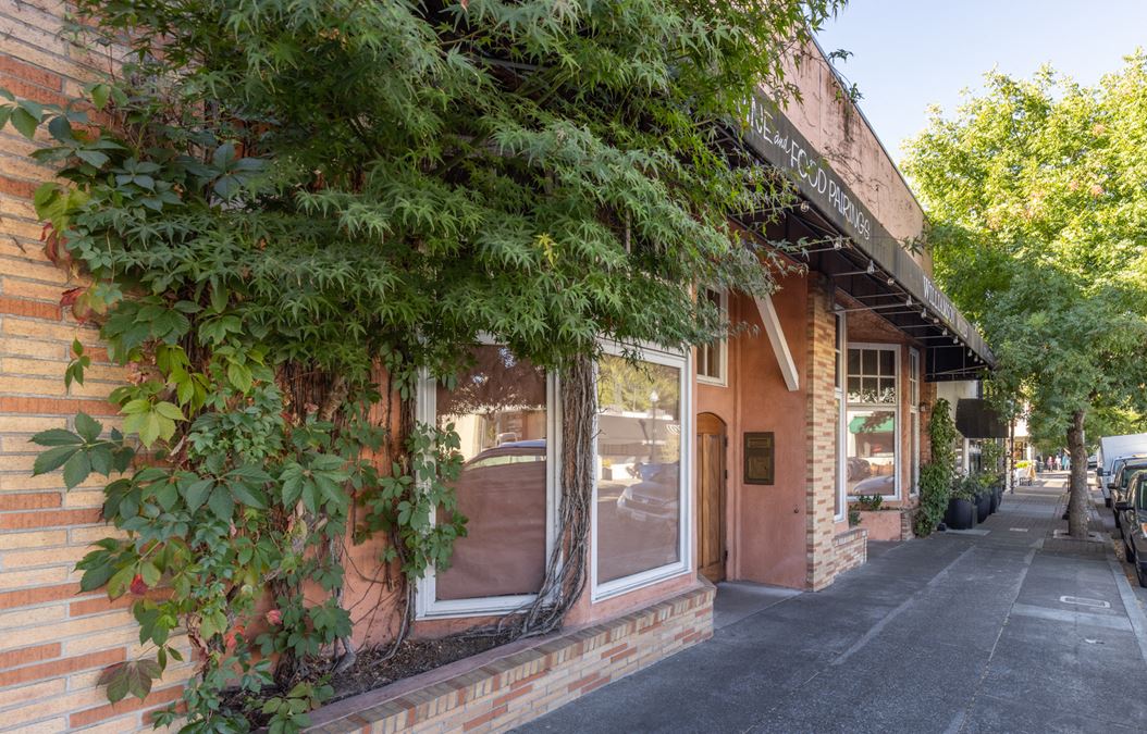 Downtown Healdsburg Tasting Room