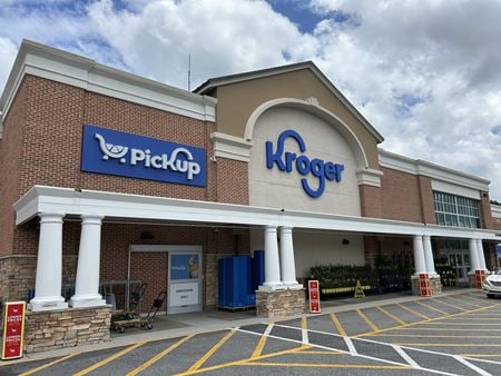 Retail space for Rent at 4009 Winder Highway in Flowery Branch