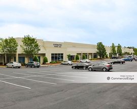 Northmont Business Center - 1965 Evergreen Blvd