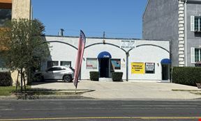 7049 Owensmouth Ave