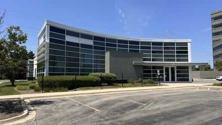 Office space for Rent at 444 Skokie Boulevard in Northbrook