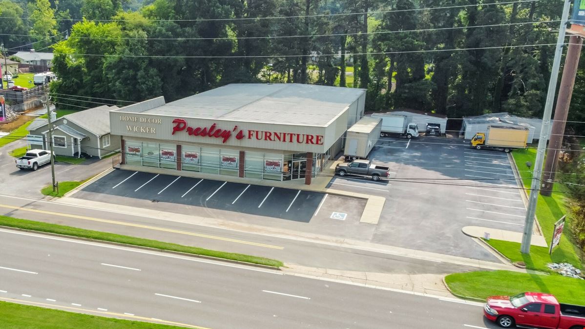 2719 McFarland Blvd
