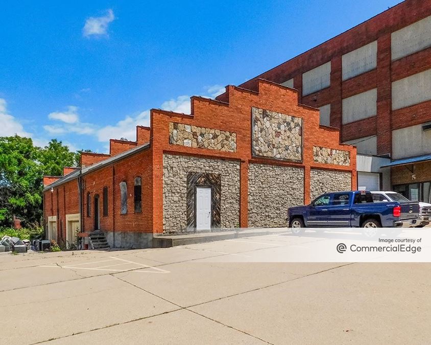 Helmers Manufacturing Company Building 300 Santa Fe Street