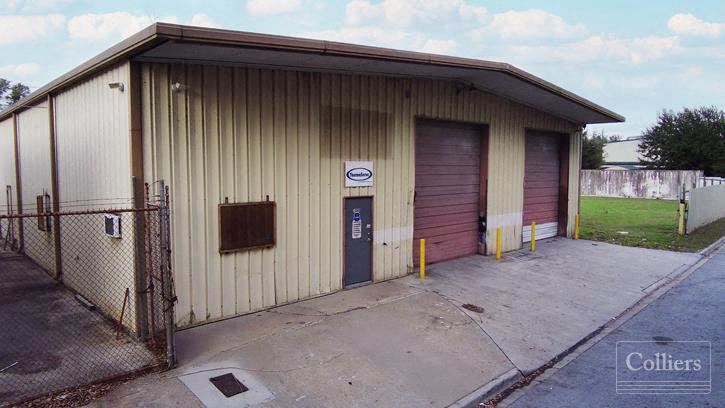 Service Repair Garage with Yard Near Port & Downtown Savannah