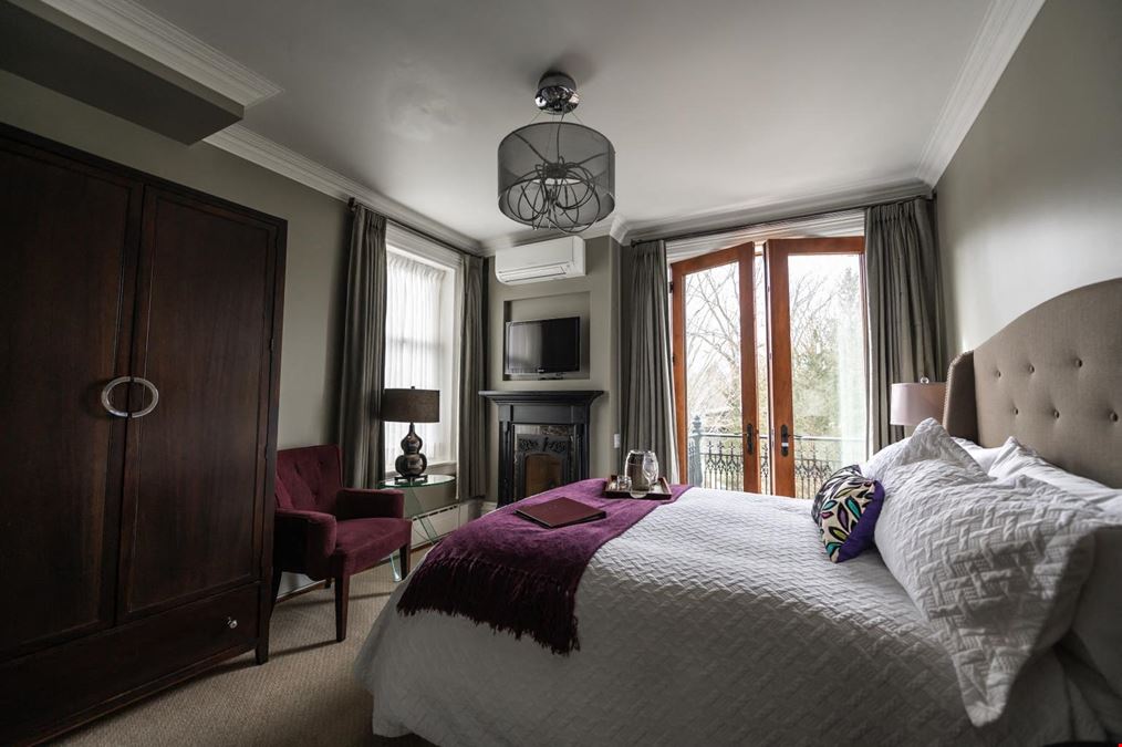 The Manse Boutique Inn, Prince Edward County, ON