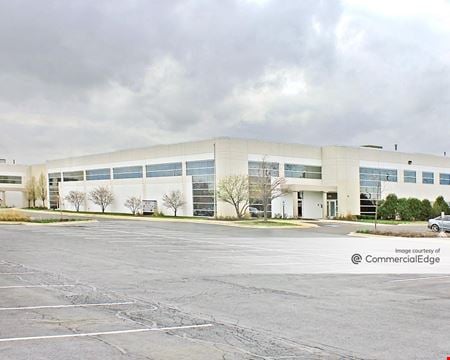 Commercial space for Rent at 780 Remington Blvd in Bolingbrook