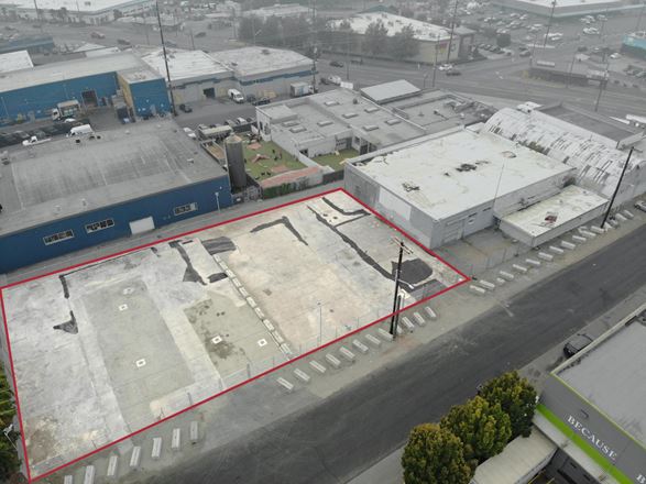 Industrial space for Sale at 811 NW 47th Street in Seattle