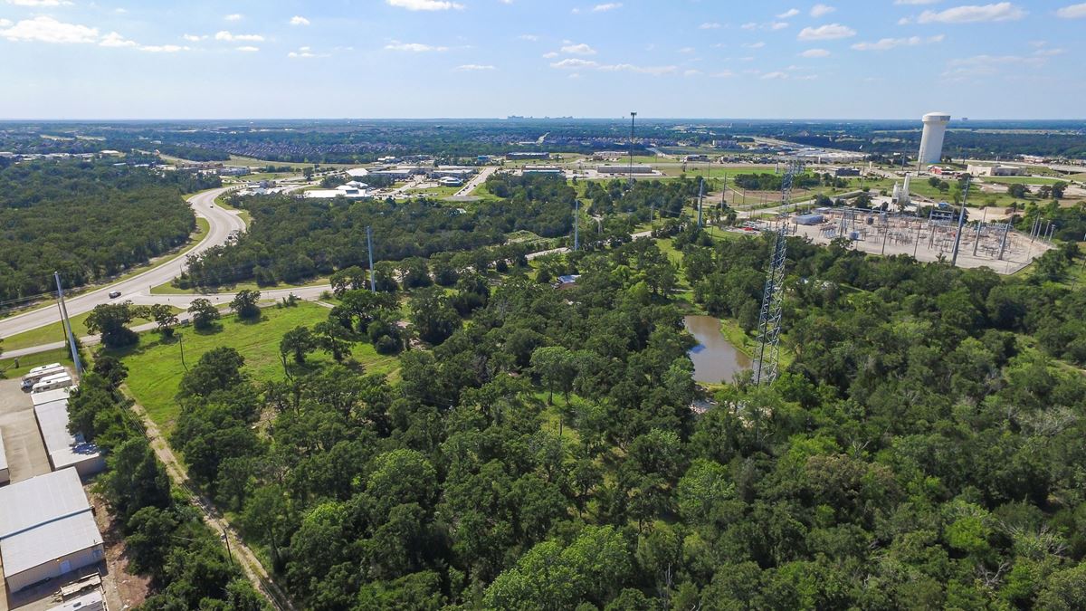 ± 26.56 Acres on Hwy 6 | College Station, TX