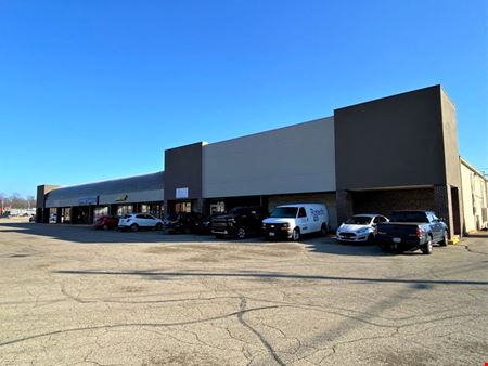 Retail space for Rent at 604 Taywood Road in Englewood