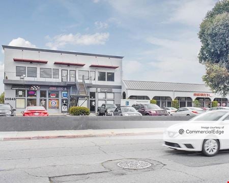 Retail space for Rent at 25805 Railroad Avenue in Santa Clarita