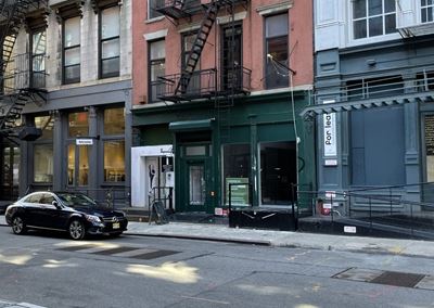 25 Howard Street