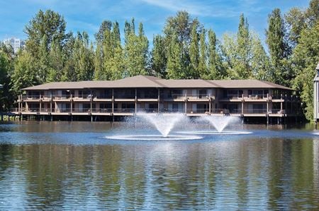 Photo of commercial space at 9 Lake Bellevue Drive in Bellevue