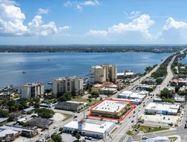 Cocoa Village Plaza