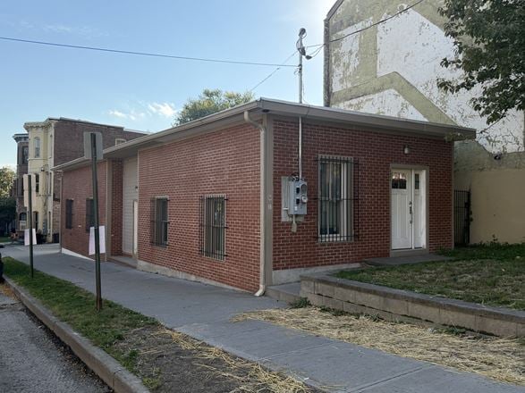 171 1st St.