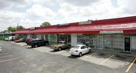 Retail space for Rent at 6417 Bissonnet Street in Houston