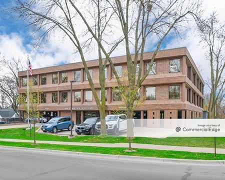 Office space for Rent at 800 Wayzata Blvd East in Wayzata