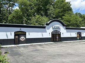 9053 Middlebrook Pike