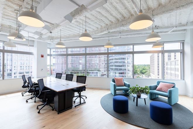 WeWork - 901 North Glebe Road