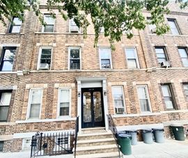 Six family building for sale in Long Island City 34-14 43 st