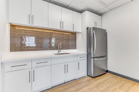 303      Space Photo Gallery 11