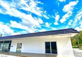 Hillside Park Drive-Thru & Retail Spaces for Lease