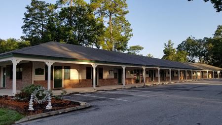 Commercial space for Rent at 4221 &amp; 4241 Baymeadows Road in Jacksonville