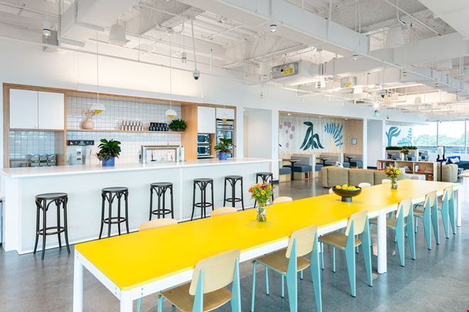 WeWork - One Glenwood