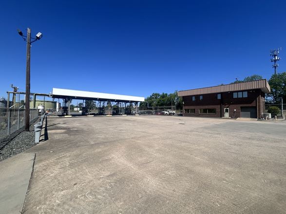 ±2.2-8.5 USABLE ACRES INDUSTRIAL OUTDOOR STORAGE OPPORTUNITY