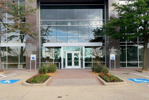 Regus - Legacy Town Center