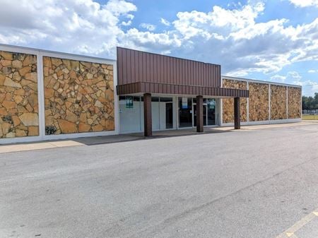 Retail space for Rent at 900 E BUS-Hwy 83 in McAllen