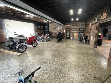 Retail space for Sale at 919 Main St in Union Grove