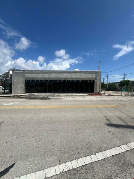 Retail space for Rent at 2215 N Federal Hwy # 2221 in Hollywood