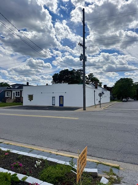 Industrial space for Sale at 6730 Columbia Ave in Hammond