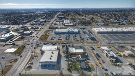 817 W Walnut Street, Rogers, AR