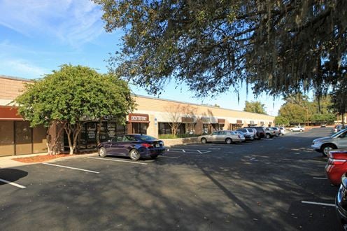 Paddock Park Business Center