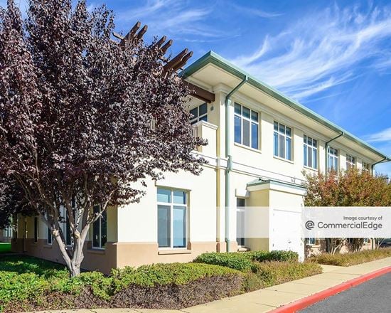 Carnera Corporate Center