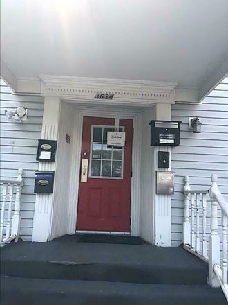 3634 Watertower Lane