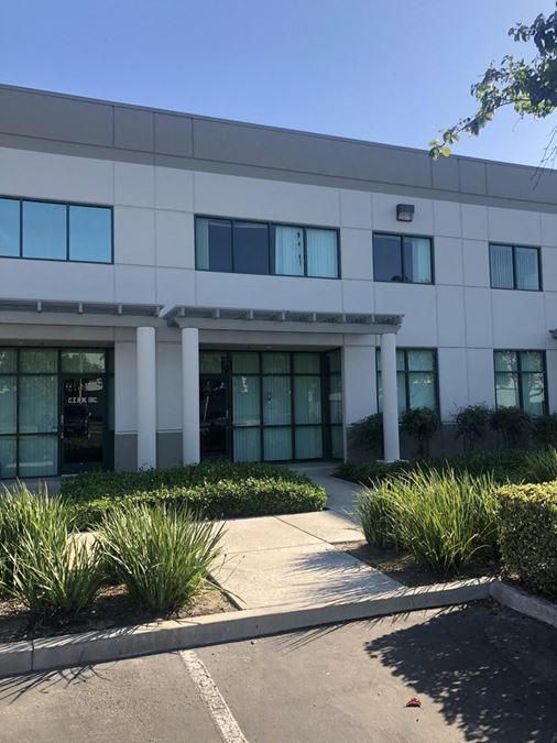 3100 E. Cedar Street #16