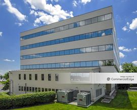 800 Connecticut Blvd