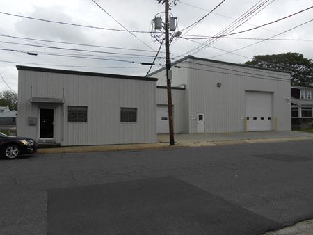 Manufacturing / Warehouse facility - cambridge