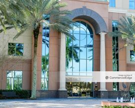 PGA Financial Plaza at MacArthur Center